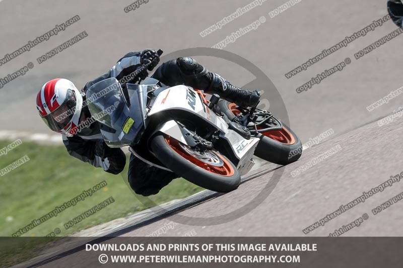 cadwell park;cadwell park photographs;cadwell trackday photographs;enduro digital images;event digital images;eventdigitalimages;peter wileman photography;racing digital images;trackday digital images;trackday photos