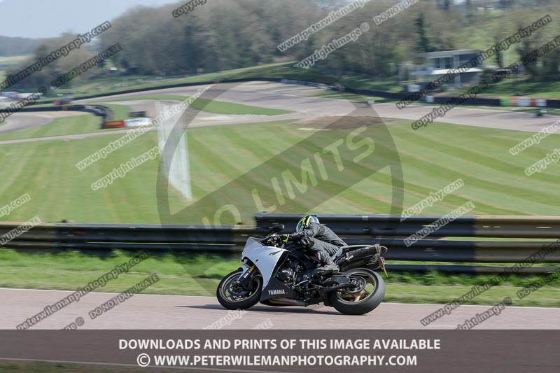 cadwell park;cadwell park photographs;cadwell trackday photographs;enduro digital images;event digital images;eventdigitalimages;peter wileman photography;racing digital images;trackday digital images;trackday photos