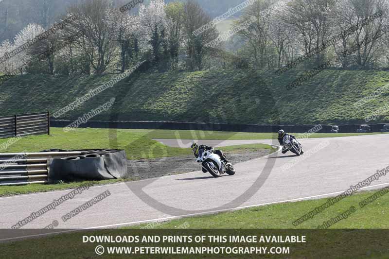 cadwell park;cadwell park photographs;cadwell trackday photographs;enduro digital images;event digital images;eventdigitalimages;peter wileman photography;racing digital images;trackday digital images;trackday photos