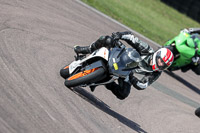 cadwell-park;cadwell-park-photographs;cadwell-trackday-photographs;enduro-digital-images;event-digital-images;eventdigitalimages;peter-wileman-photography;racing-digital-images;trackday-digital-images;trackday-photos