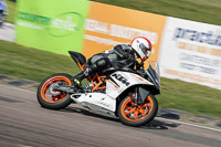 cadwell-park;cadwell-park-photographs;cadwell-trackday-photographs;enduro-digital-images;event-digital-images;eventdigitalimages;peter-wileman-photography;racing-digital-images;trackday-digital-images;trackday-photos