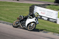cadwell-park;cadwell-park-photographs;cadwell-trackday-photographs;enduro-digital-images;event-digital-images;eventdigitalimages;peter-wileman-photography;racing-digital-images;trackday-digital-images;trackday-photos