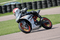 cadwell-park;cadwell-park-photographs;cadwell-trackday-photographs;enduro-digital-images;event-digital-images;eventdigitalimages;peter-wileman-photography;racing-digital-images;trackday-digital-images;trackday-photos