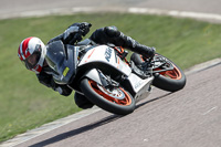 cadwell-park;cadwell-park-photographs;cadwell-trackday-photographs;enduro-digital-images;event-digital-images;eventdigitalimages;peter-wileman-photography;racing-digital-images;trackday-digital-images;trackday-photos