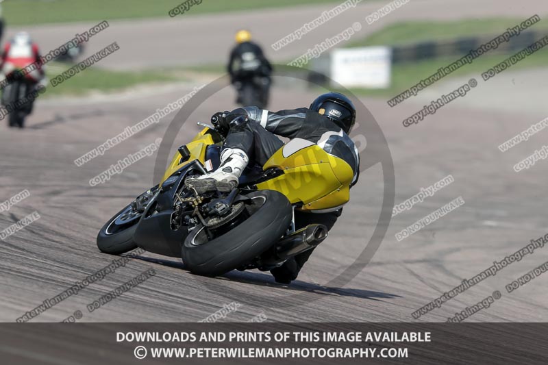 cadwell park;cadwell park photographs;cadwell trackday photographs;enduro digital images;event digital images;eventdigitalimages;peter wileman photography;racing digital images;trackday digital images;trackday photos