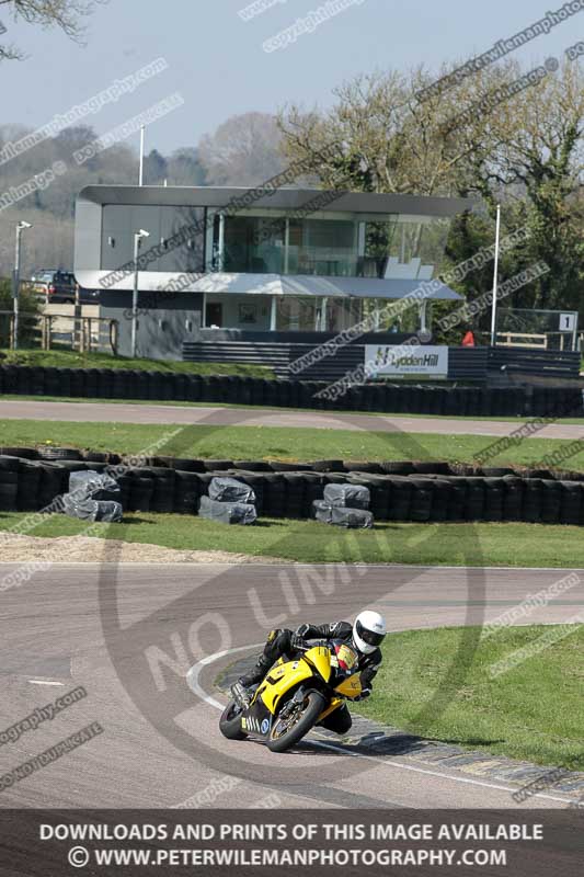 cadwell park;cadwell park photographs;cadwell trackday photographs;enduro digital images;event digital images;eventdigitalimages;peter wileman photography;racing digital images;trackday digital images;trackday photos