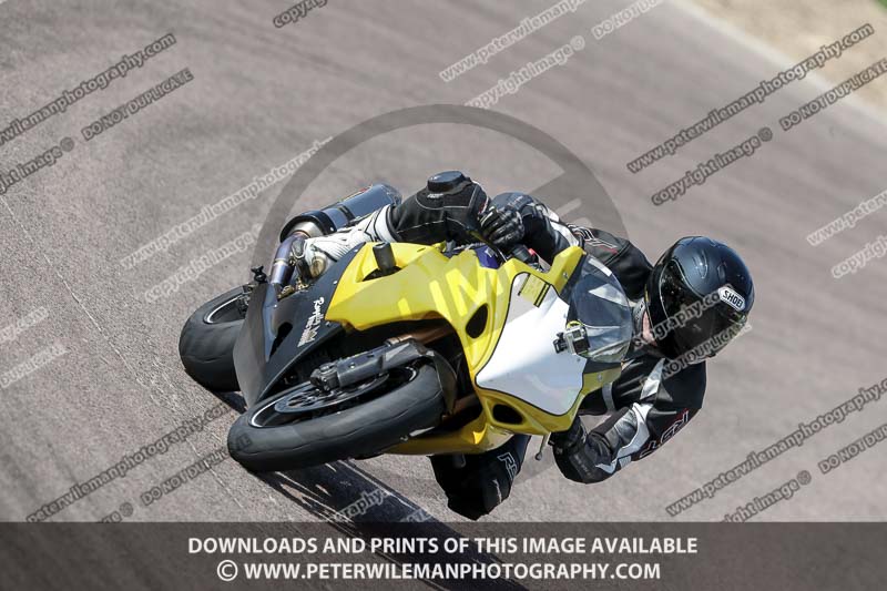 cadwell park;cadwell park photographs;cadwell trackday photographs;enduro digital images;event digital images;eventdigitalimages;peter wileman photography;racing digital images;trackday digital images;trackday photos