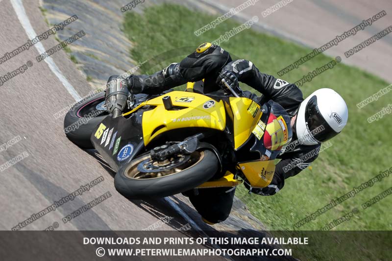 cadwell park;cadwell park photographs;cadwell trackday photographs;enduro digital images;event digital images;eventdigitalimages;peter wileman photography;racing digital images;trackday digital images;trackday photos