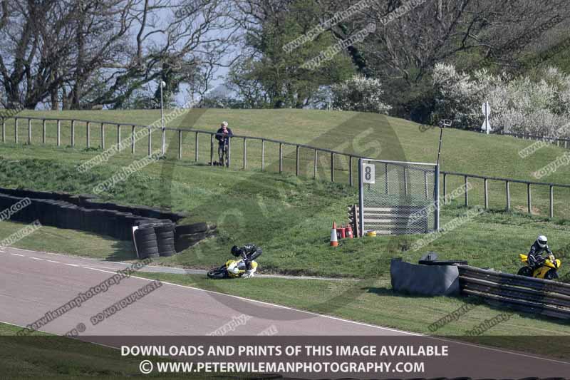 cadwell park;cadwell park photographs;cadwell trackday photographs;enduro digital images;event digital images;eventdigitalimages;peter wileman photography;racing digital images;trackday digital images;trackday photos