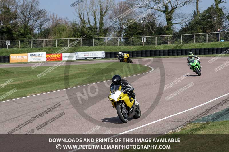 cadwell park;cadwell park photographs;cadwell trackday photographs;enduro digital images;event digital images;eventdigitalimages;peter wileman photography;racing digital images;trackday digital images;trackday photos