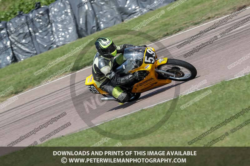 cadwell park;cadwell park photographs;cadwell trackday photographs;enduro digital images;event digital images;eventdigitalimages;peter wileman photography;racing digital images;trackday digital images;trackday photos