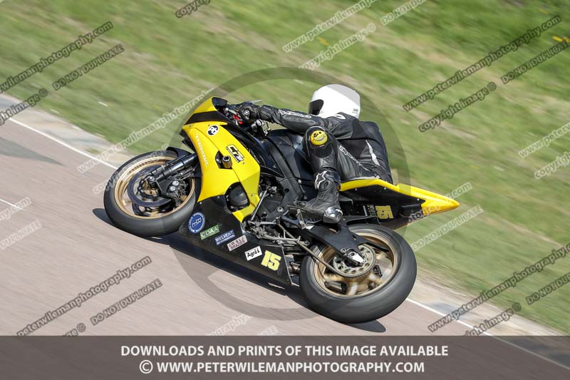 cadwell park;cadwell park photographs;cadwell trackday photographs;enduro digital images;event digital images;eventdigitalimages;peter wileman photography;racing digital images;trackday digital images;trackday photos