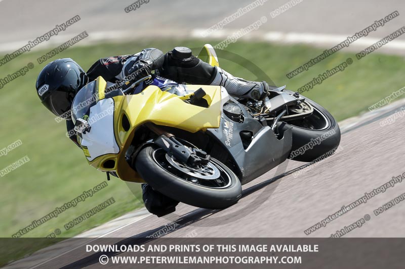 cadwell park;cadwell park photographs;cadwell trackday photographs;enduro digital images;event digital images;eventdigitalimages;peter wileman photography;racing digital images;trackday digital images;trackday photos