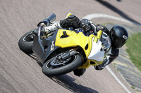 cadwell-park;cadwell-park-photographs;cadwell-trackday-photographs;enduro-digital-images;event-digital-images;eventdigitalimages;peter-wileman-photography;racing-digital-images;trackday-digital-images;trackday-photos