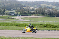 cadwell-park;cadwell-park-photographs;cadwell-trackday-photographs;enduro-digital-images;event-digital-images;eventdigitalimages;peter-wileman-photography;racing-digital-images;trackday-digital-images;trackday-photos