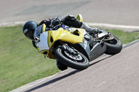 cadwell-park;cadwell-park-photographs;cadwell-trackday-photographs;enduro-digital-images;event-digital-images;eventdigitalimages;peter-wileman-photography;racing-digital-images;trackday-digital-images;trackday-photos