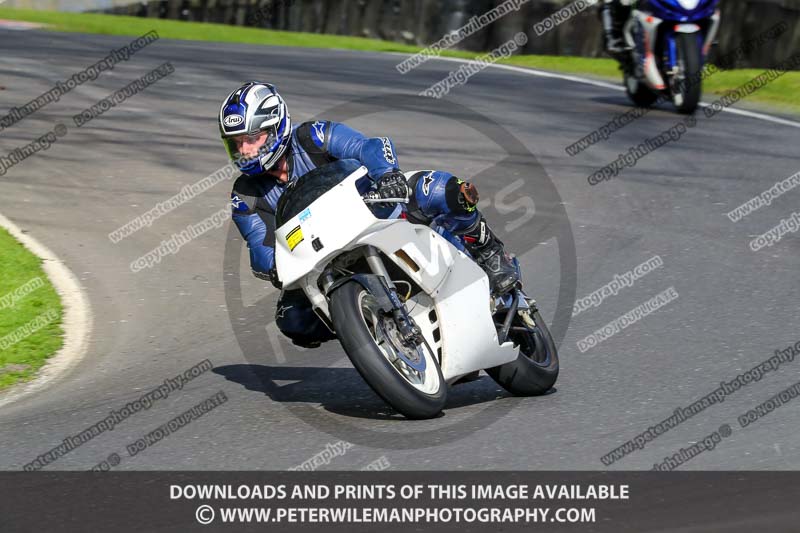 cadwell no limits trackday;cadwell park;cadwell park photographs;cadwell trackday photographs;enduro digital images;event digital images;eventdigitalimages;no limits trackdays;peter wileman photography;racing digital images;trackday digital images;trackday photos