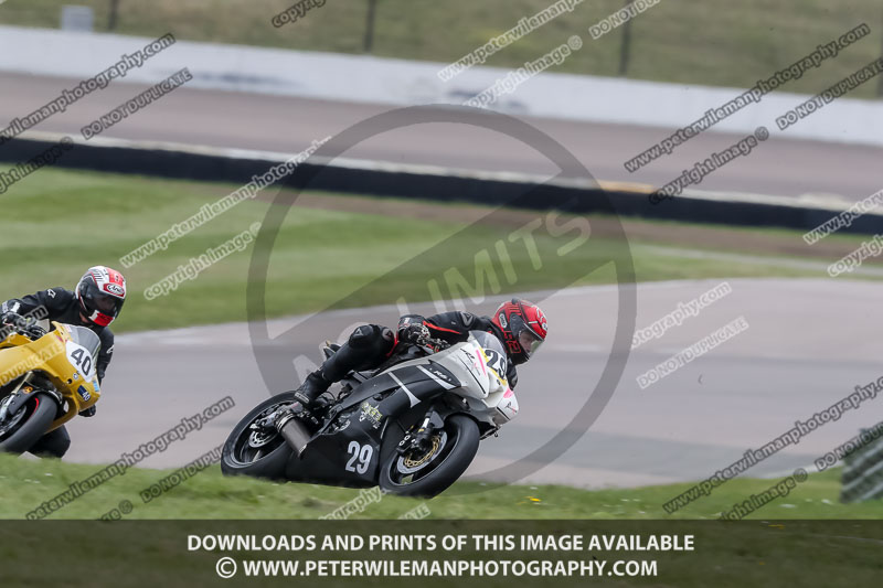 Rockingham no limits trackday;enduro digital images;event digital images;eventdigitalimages;no limits trackdays;peter wileman photography;racing digital images;rockingham raceway northamptonshire;rockingham trackday photographs;trackday digital images;trackday photos