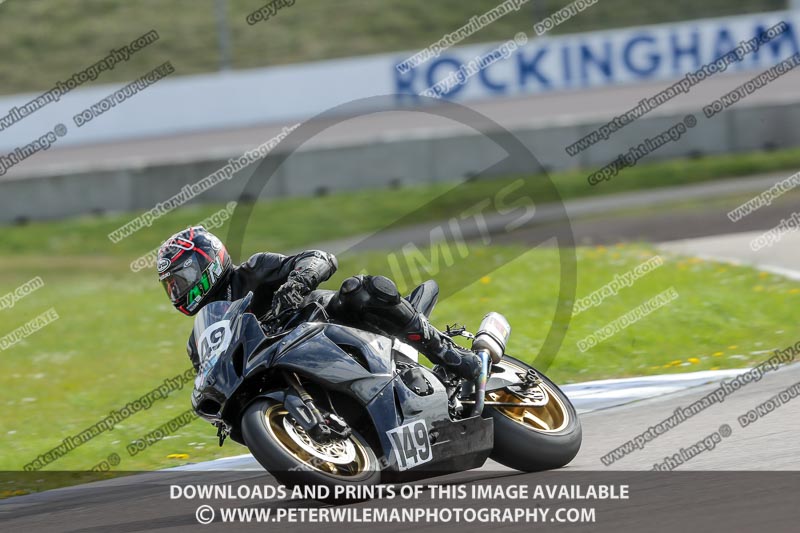 Rockingham no limits trackday;enduro digital images;event digital images;eventdigitalimages;no limits trackdays;peter wileman photography;racing digital images;rockingham raceway northamptonshire;rockingham trackday photographs;trackday digital images;trackday photos