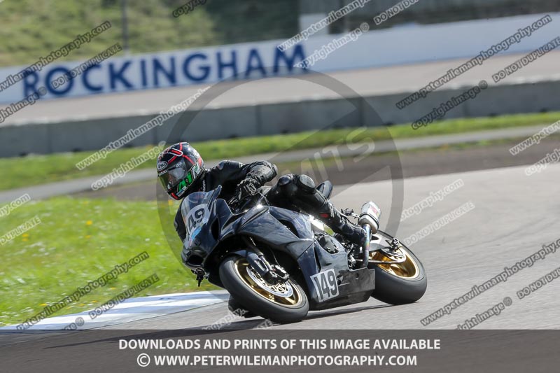 Rockingham no limits trackday;enduro digital images;event digital images;eventdigitalimages;no limits trackdays;peter wileman photography;racing digital images;rockingham raceway northamptonshire;rockingham trackday photographs;trackday digital images;trackday photos
