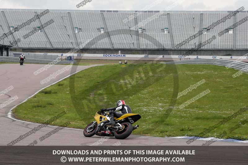 Rockingham no limits trackday;enduro digital images;event digital images;eventdigitalimages;no limits trackdays;peter wileman photography;racing digital images;rockingham raceway northamptonshire;rockingham trackday photographs;trackday digital images;trackday photos