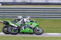 Rockingham-no-limits-trackday;enduro-digital-images;event-digital-images;eventdigitalimages;no-limits-trackdays;peter-wileman-photography;racing-digital-images;rockingham-raceway-northamptonshire;rockingham-trackday-photographs;trackday-digital-images;trackday-photos