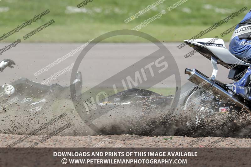 Rockingham no limits trackday;enduro digital images;event digital images;eventdigitalimages;no limits trackdays;peter wileman photography;racing digital images;rockingham raceway northamptonshire;rockingham trackday photographs;trackday digital images;trackday photos