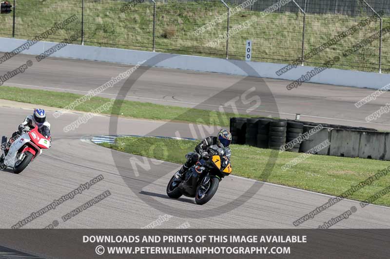 Rockingham no limits trackday;enduro digital images;event digital images;eventdigitalimages;no limits trackdays;peter wileman photography;racing digital images;rockingham raceway northamptonshire;rockingham trackday photographs;trackday digital images;trackday photos