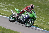 Rockingham-no-limits-trackday;enduro-digital-images;event-digital-images;eventdigitalimages;no-limits-trackdays;peter-wileman-photography;racing-digital-images;rockingham-raceway-northamptonshire;rockingham-trackday-photographs;trackday-digital-images;trackday-photos