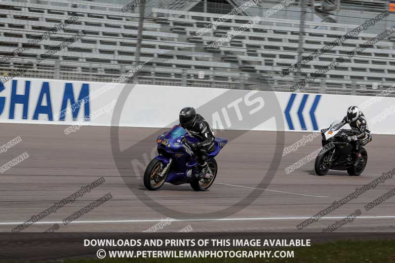Rockingham no limits trackday;enduro digital images;event digital images;eventdigitalimages;no limits trackdays;peter wileman photography;racing digital images;rockingham raceway northamptonshire;rockingham trackday photographs;trackday digital images;trackday photos