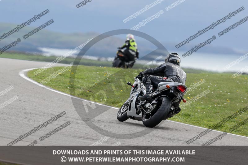 anglesey no limits trackday;anglesey photographs;anglesey trackday photographs;enduro digital images;event digital images;eventdigitalimages;no limits trackdays;peter wileman photography;racing digital images;trac mon;trackday digital images;trackday photos;ty croes