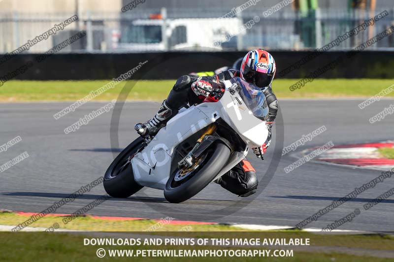 enduro digital images;event digital images;eventdigitalimages;no limits trackdays;peter wileman photography;racing digital images;snetterton;snetterton no limits trackday;snetterton photographs;snetterton trackday photographs;trackday digital images;trackday photos