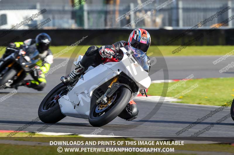 enduro digital images;event digital images;eventdigitalimages;no limits trackdays;peter wileman photography;racing digital images;snetterton;snetterton no limits trackday;snetterton photographs;snetterton trackday photographs;trackday digital images;trackday photos