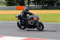 Middle Group Silver/Grey Bikes