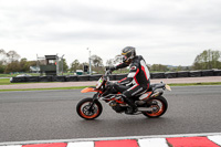 anglesey;brands-hatch;cadwell-park;croft;donington-park;enduro-digital-images;event-digital-images;eventdigitalimages;mallory;no-limits;oulton-park;peter-wileman-photography;racing-digital-images;silverstone;snetterton;trackday-digital-images;trackday-photos;vmcc-banbury-run;welsh-2-day-enduro