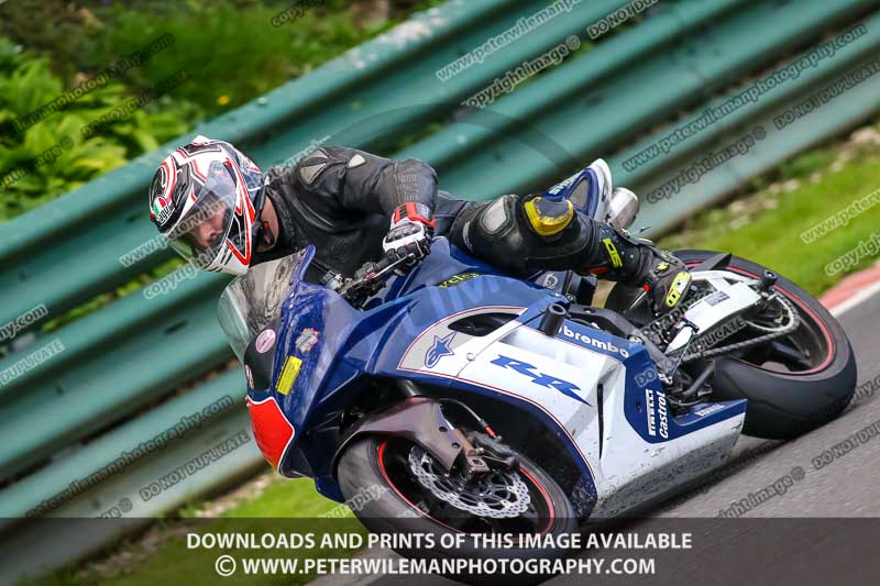 cadwell no limits trackday;cadwell park;cadwell park photographs;cadwell trackday photographs;enduro digital images;event digital images;eventdigitalimages;no limits trackdays;peter wileman photography;racing digital images;trackday digital images;trackday photos
