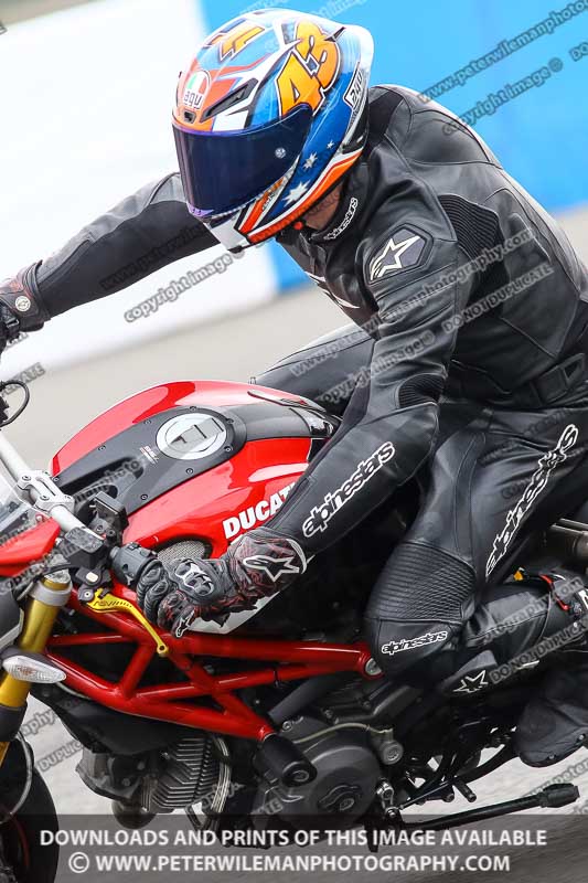 donington no limits trackday;donington park photographs;donington trackday photographs;no limits trackdays;peter wileman photography;trackday digital images;trackday photos