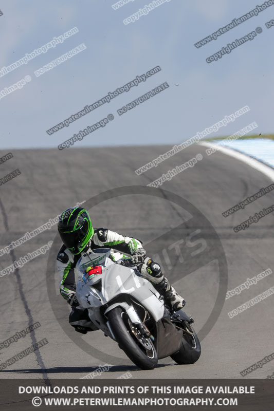 donington no limits trackday;donington park photographs;donington trackday photographs;no limits trackdays;peter wileman photography;trackday digital images;trackday photos