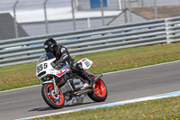 donington-no-limits-trackday;donington-park-photographs;donington-trackday-photographs;no-limits-trackdays;peter-wileman-photography;trackday-digital-images;trackday-photos