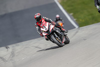 donington-no-limits-trackday;donington-park-photographs;donington-trackday-photographs;no-limits-trackdays;peter-wileman-photography;trackday-digital-images;trackday-photos