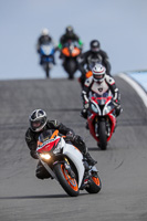 donington-no-limits-trackday;donington-park-photographs;donington-trackday-photographs;no-limits-trackdays;peter-wileman-photography;trackday-digital-images;trackday-photos
