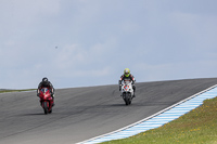 donington-no-limits-trackday;donington-park-photographs;donington-trackday-photographs;no-limits-trackdays;peter-wileman-photography;trackday-digital-images;trackday-photos