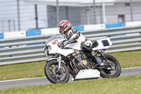 donington-no-limits-trackday;donington-park-photographs;donington-trackday-photographs;no-limits-trackdays;peter-wileman-photography;trackday-digital-images;trackday-photos