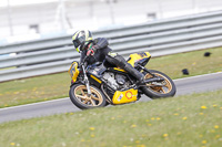 donington-no-limits-trackday;donington-park-photographs;donington-trackday-photographs;no-limits-trackdays;peter-wileman-photography;trackday-digital-images;trackday-photos