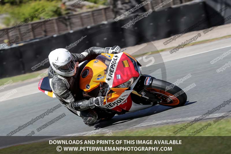anglesey;brands hatch;cadwell park;croft;donington park;enduro digital images;event digital images;eventdigitalimages;mallory;no limits;oulton park;peter wileman photography;racing digital images;silverstone;snetterton;trackday digital images;trackday photos;vmcc banbury run;welsh 2 day enduro