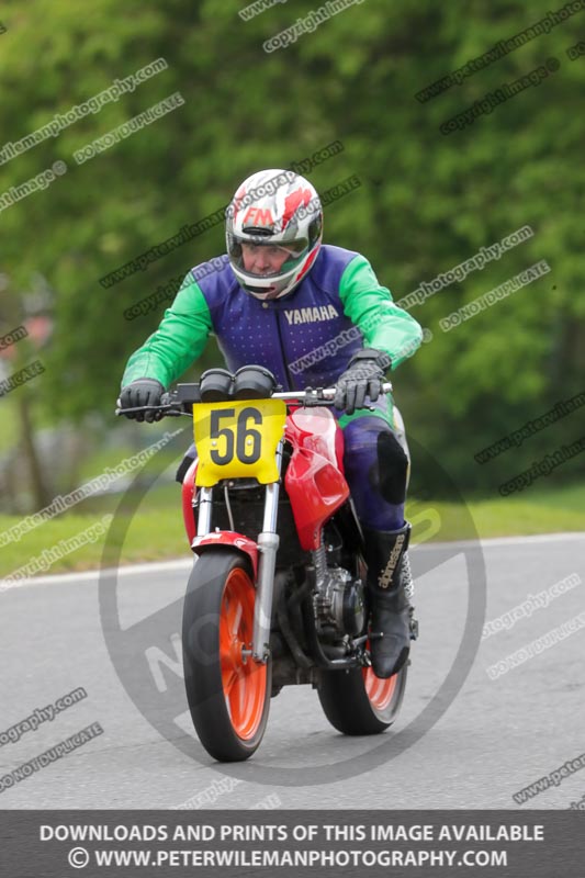 cadwell no limits trackday;cadwell park;cadwell park photographs;cadwell trackday photographs;enduro digital images;event digital images;eventdigitalimages;no limits trackdays;peter wileman photography;racing digital images;trackday digital images;trackday photos