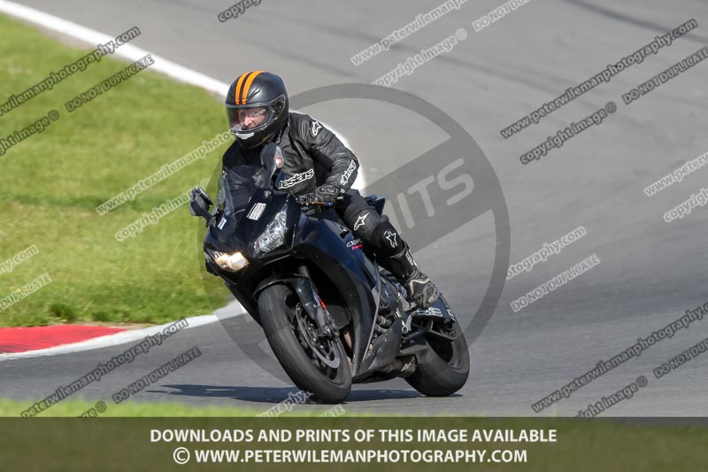 enduro digital images;event digital images;eventdigitalimages;no limits trackdays;peter wileman photography;racing digital images;snetterton;snetterton no limits trackday;snetterton photographs;snetterton trackday photographs;trackday digital images;trackday photos
