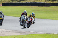 enduro-digital-images;event-digital-images;eventdigitalimages;mallory-park;mallory-park-photographs;mallory-park-trackday;mallory-park-trackday-photographs;no-limits-trackdays;peter-wileman-photography;racing-digital-images;trackday-digital-images;trackday-photos