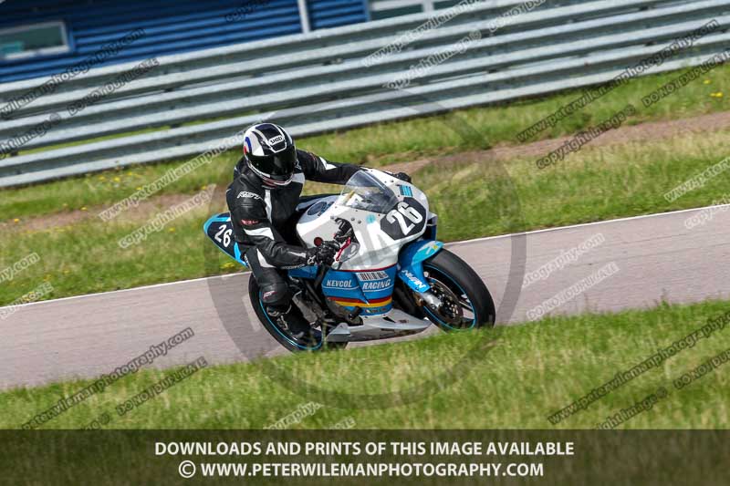 Rockingham no limits trackday;enduro digital images;event digital images;eventdigitalimages;no limits trackdays;peter wileman photography;racing digital images;rockingham raceway northamptonshire;rockingham trackday photographs;trackday digital images;trackday photos
