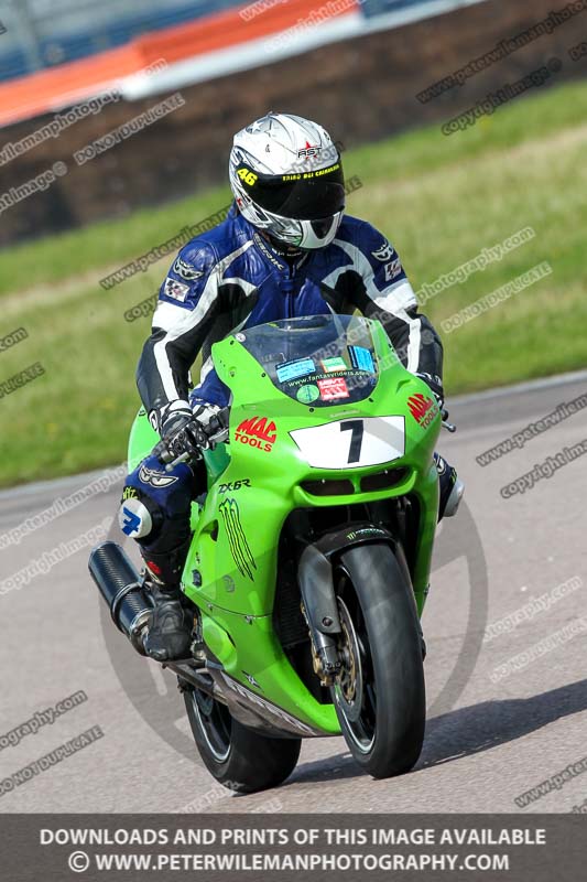 Rockingham no limits trackday;enduro digital images;event digital images;eventdigitalimages;no limits trackdays;peter wileman photography;racing digital images;rockingham raceway northamptonshire;rockingham trackday photographs;trackday digital images;trackday photos